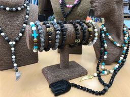 Corona de cristal / Ágata negra - Pulsera de piedras preciosas