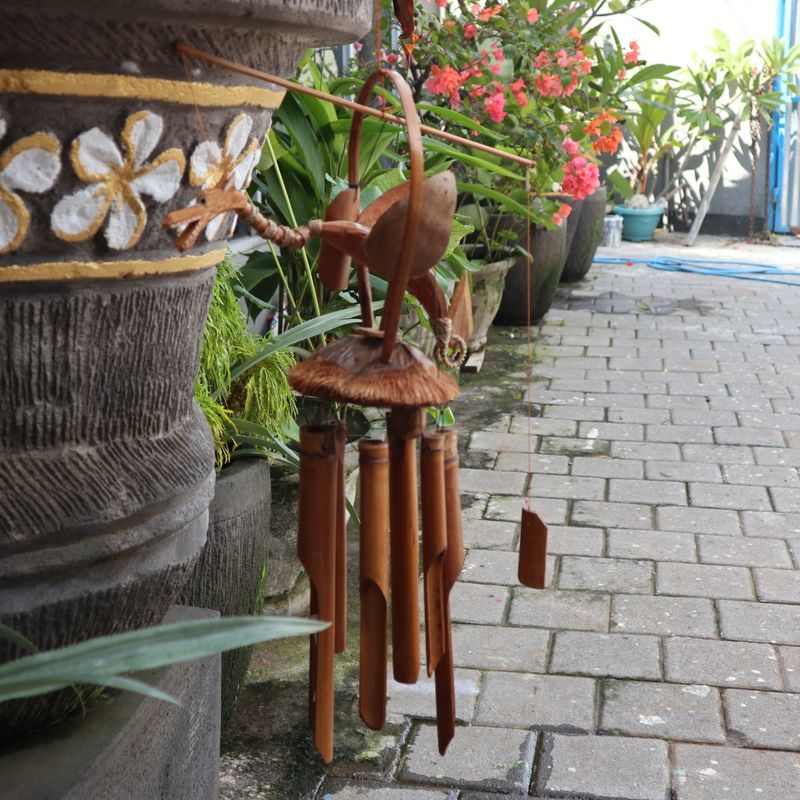 Campanilla de bambú - Acabado natural - Dragón de coco