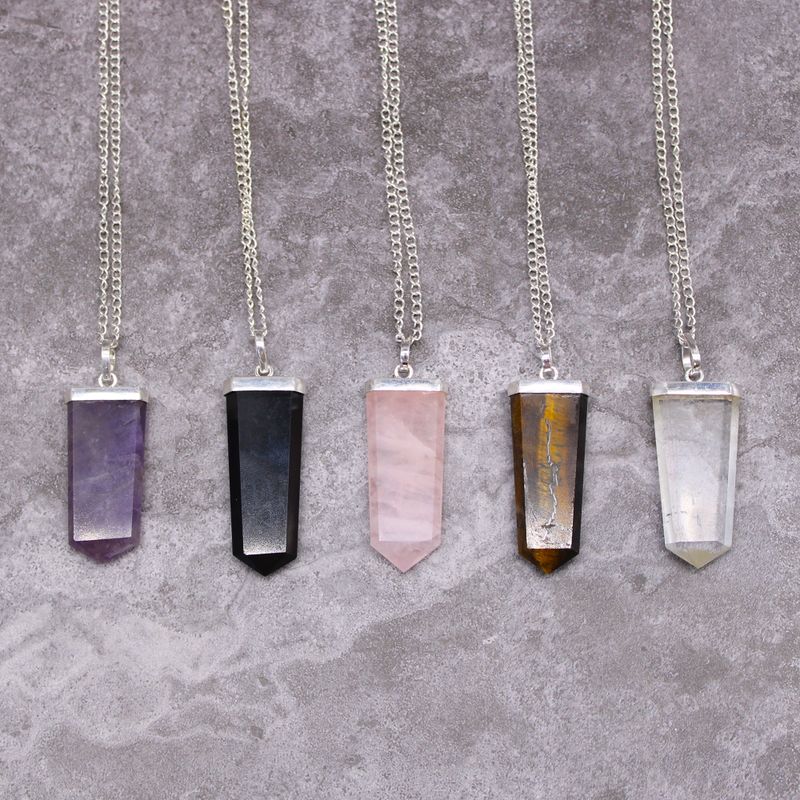 Colgante Plano de Piedras Preciosas - Cuarzo Rosa