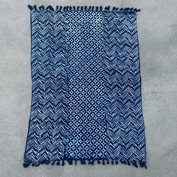Manta Indigo Hecha a Mano - 170x120cm - Namoona Waves