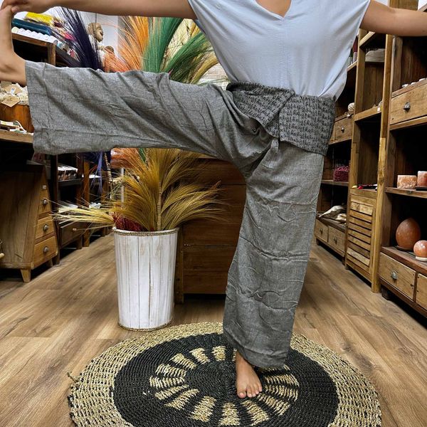 Pantalones para Yoga y Festivales - Pescador Tailandés Mandala Mantra - Gris