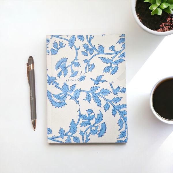 Cuadernos encuadernados en algodon 20x15cm - 96 pag - Azul claro floral