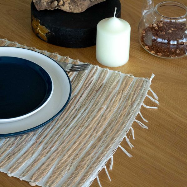 Mantel Individual Jacinto de Agua - Tigre Natural con Flecos