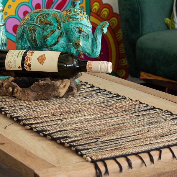 Camino de mesa natural de jacinto de agua - Tigre negro con flecos - 150 cm