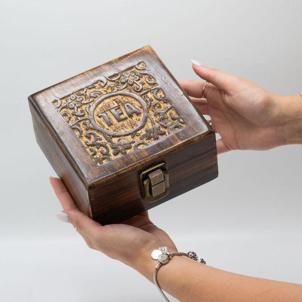 Caja de Madera para el té (4 compartimentos)- 15x15x8cm