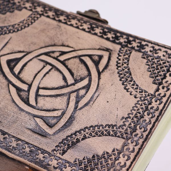 Cuaderno Círculo Triquetra