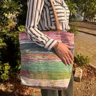 Bolsa Grande de Tela de Alfombra Reciclada - Tonos de Rosa