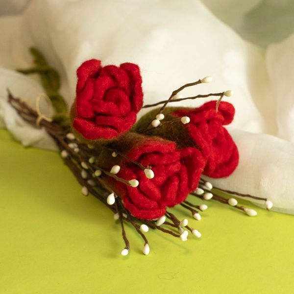 Flores de Fieltro - Rosas rojas