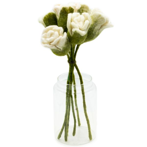 Flores de Fieltro - Rosas blancas