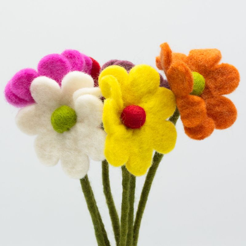 Flores de Fieltro - Margarita (colores surtidos)