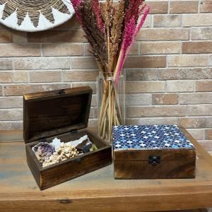 Cajas de madera esmaltadas en ceramica