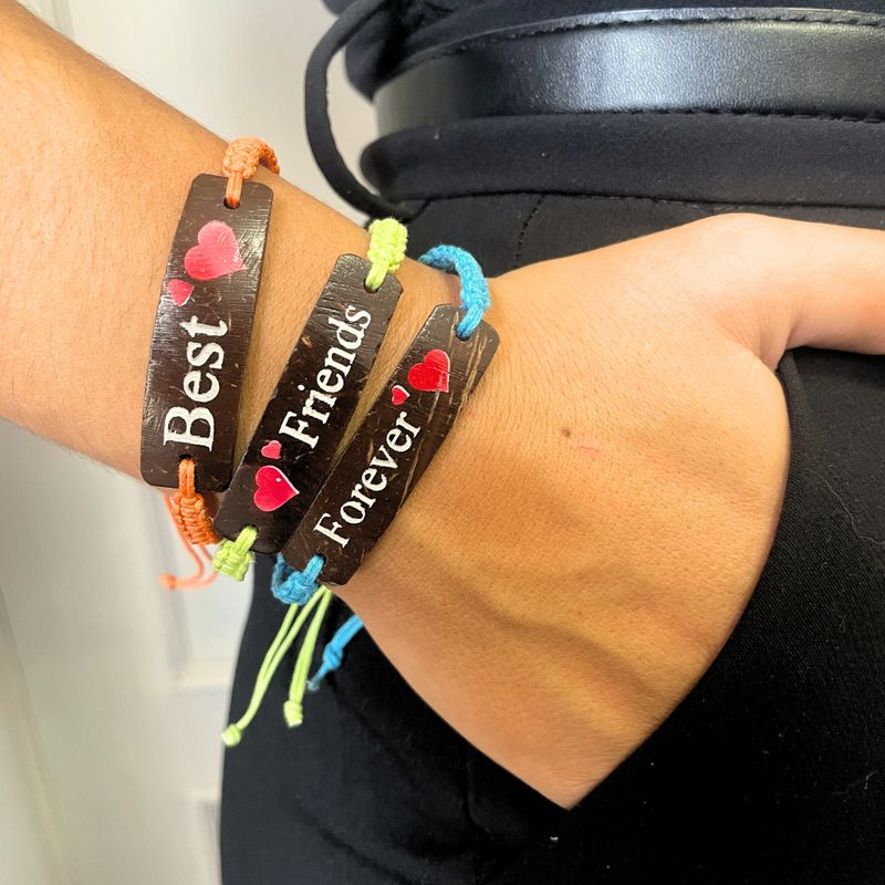 Pulseras de Amistad Hechas a Mano - Estampado de Coco para Amigos (varios)