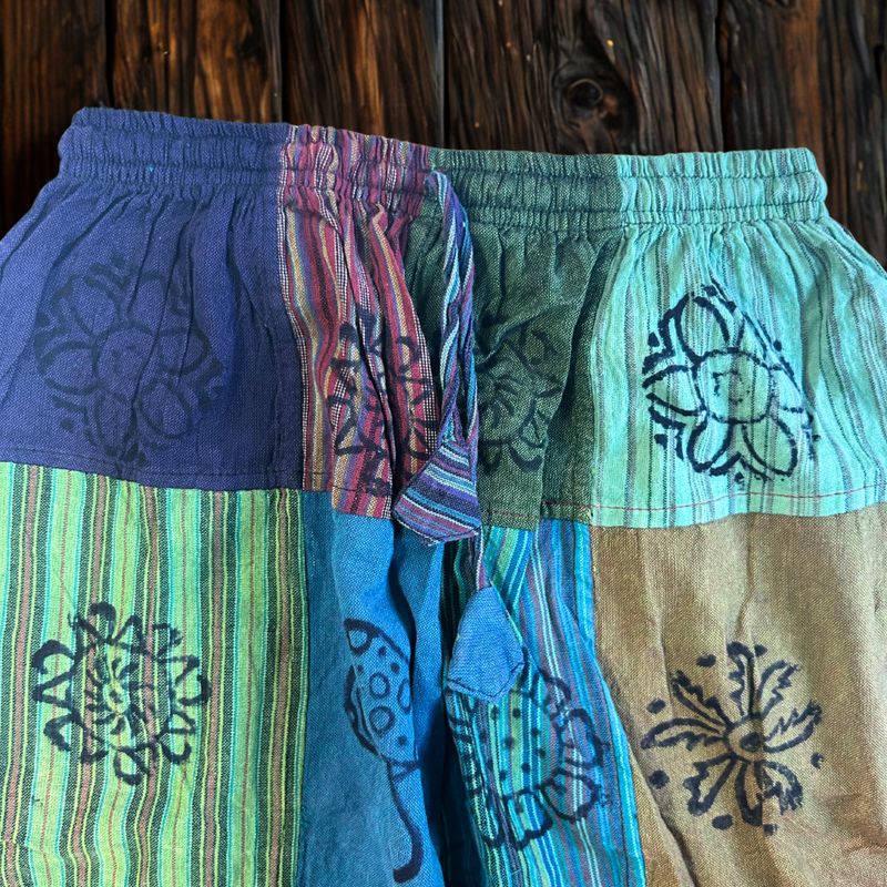 Pantalones Nomad Sari - Champiñón - Diseños de Impresión en Bloque - Tonos Verdes (105x127 cm) S/M