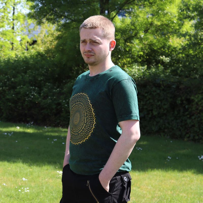 Camiseta Nomad Sari - Pequeña  - Mandala - Verde
