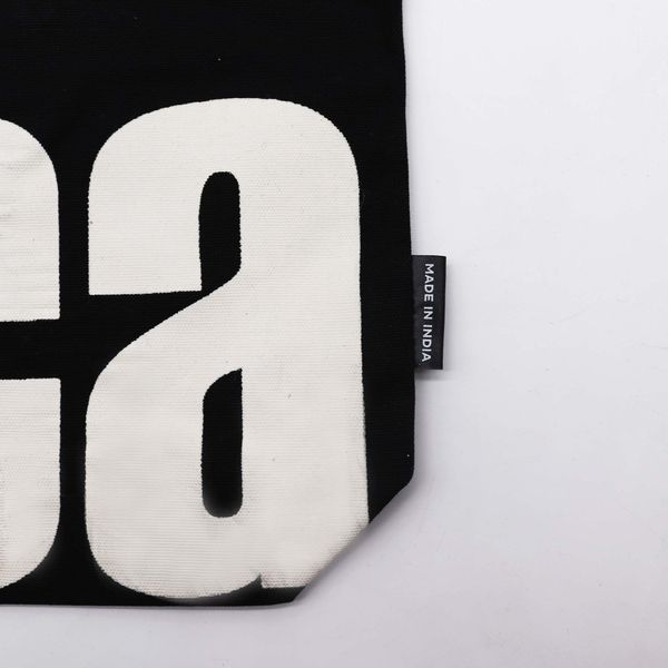 Bolso Tote Básico Icónico - Mi Vida Loca - Negro Natural