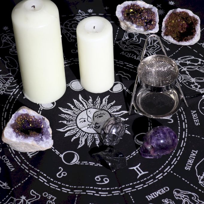 Mantel de altar con flecos esotéricos