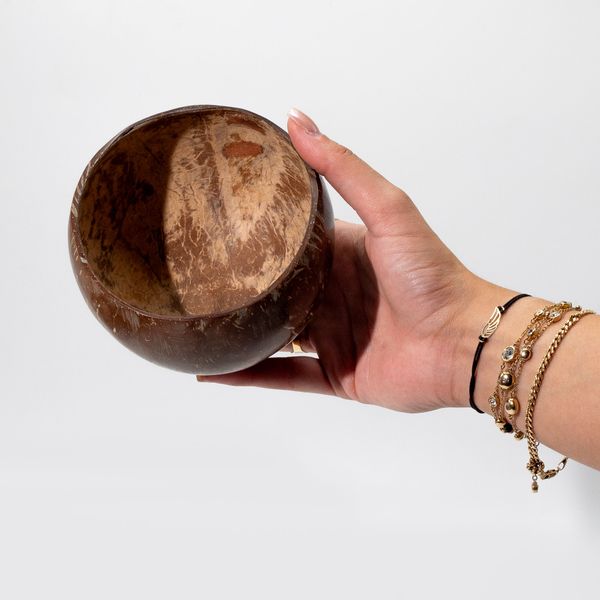 Pequeño tazón de coco natural - pulido - uso artesanal - 7x10 cm