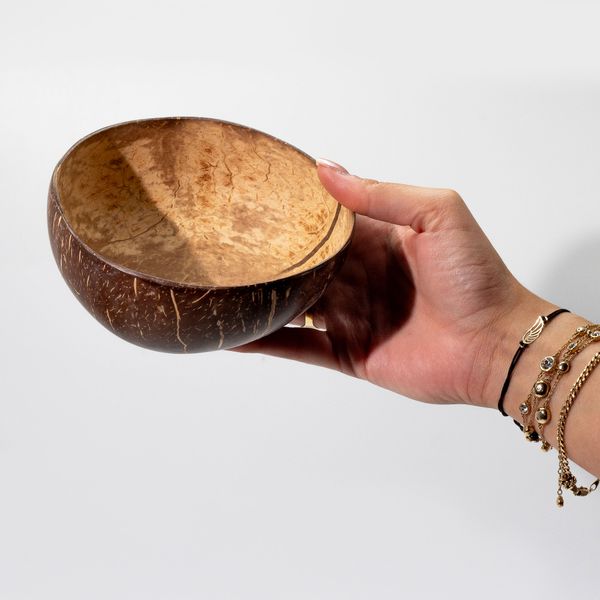 Cuenco natural de coco mediano - pulido - uso artesanal - 6x13 cm