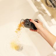 Poción de baño con hechizo de bruja antigua y amuleto de cristal de citrino - Éxito