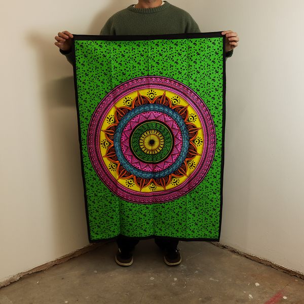 Arte de Pared de Algodón – Mandala Vibrante