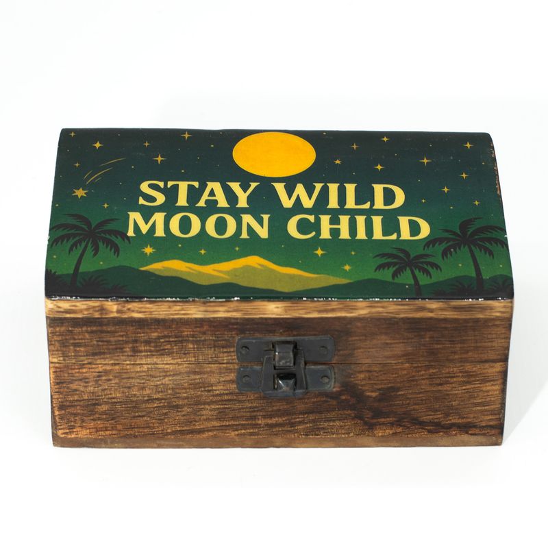 Caja de Madera Mediana Esmaltada - Stay Wild Moon Child