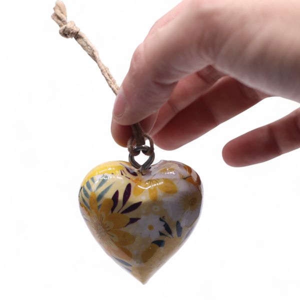 Corazones de Madera Decorativos Grandes - Floral Amarillo (50) - en Tarro Expositor