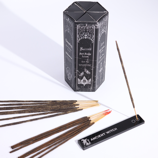 Incienso de Hechizcos de Brujas Antiguas – Set de 5 Inciensos de Hechizo con Porta Incienso