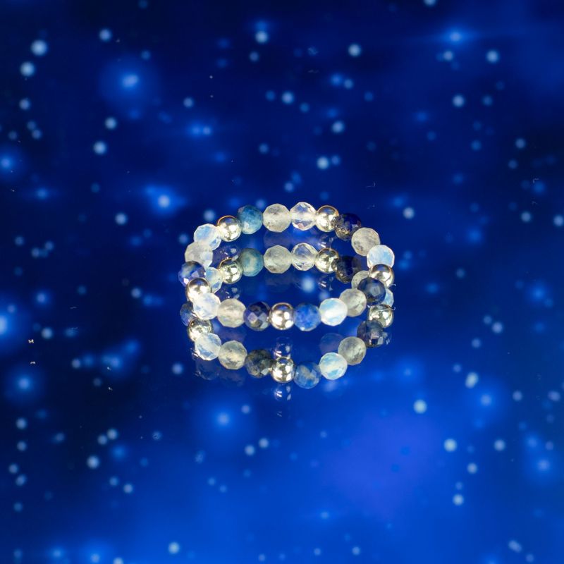 Conjunto de Anillos con Gemas de Espíritu Ninfa - Aurora Boreal