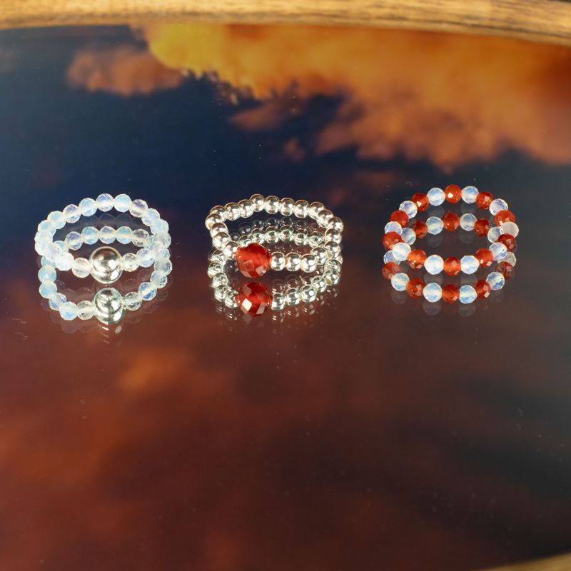 Conjunto de Anillos con Gemas de Espíritu Ninfa - Luna de Sangre