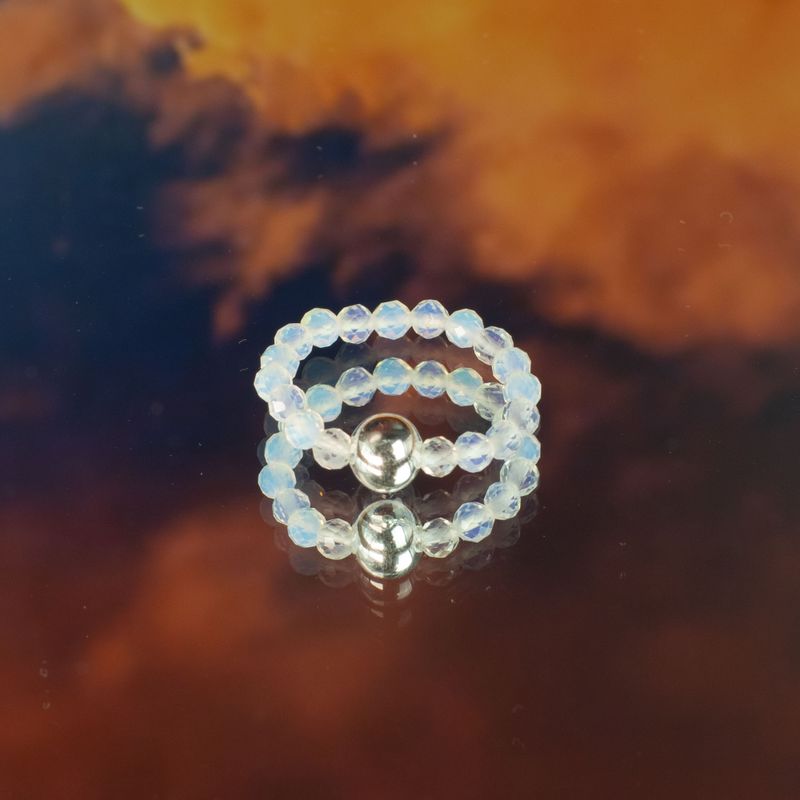 Conjunto de Anillos con Gemas de Espíritu Ninfa - Luna de Sangre
