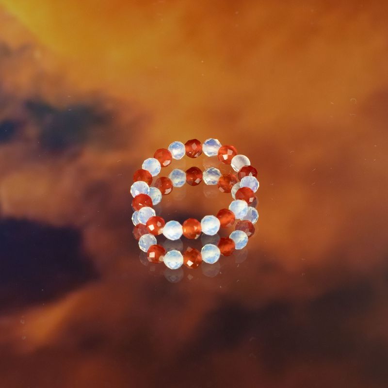 Conjunto de Anillos con Gemas de Espíritu Ninfa - Luna de Sangre