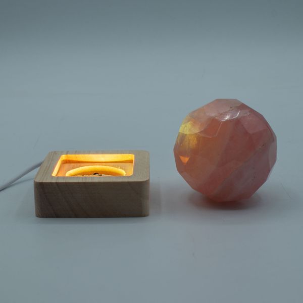 Base LED USB Cuadrada de Madera de 6 cm - Multicolor