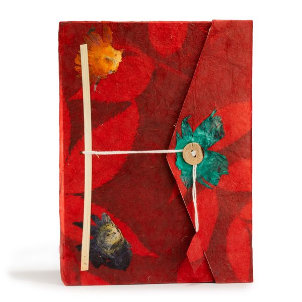 Cuaderno Grande Lokta-  Bold Floral  (21x15cm) - 45 Hojas - Incluye Marcapáginas - Rubí