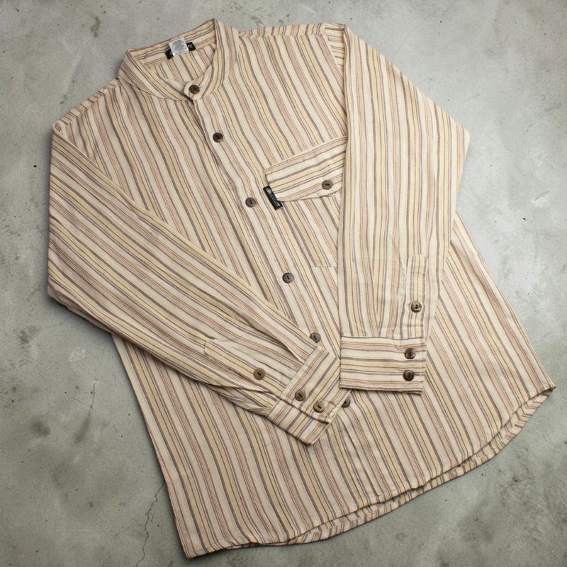 Nomad Sari Grandad Shirt - Marrón beige - Mediano