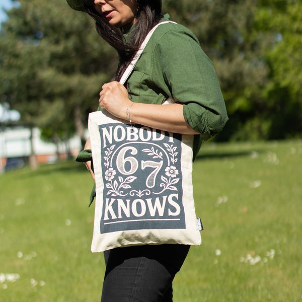 Bolso Tote Icónico Toni - Nobody Knows 67 (42x30 cm) - Natural 10 oz