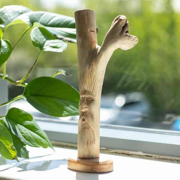 Figura de Madera Tallada a Mano  - Greenman