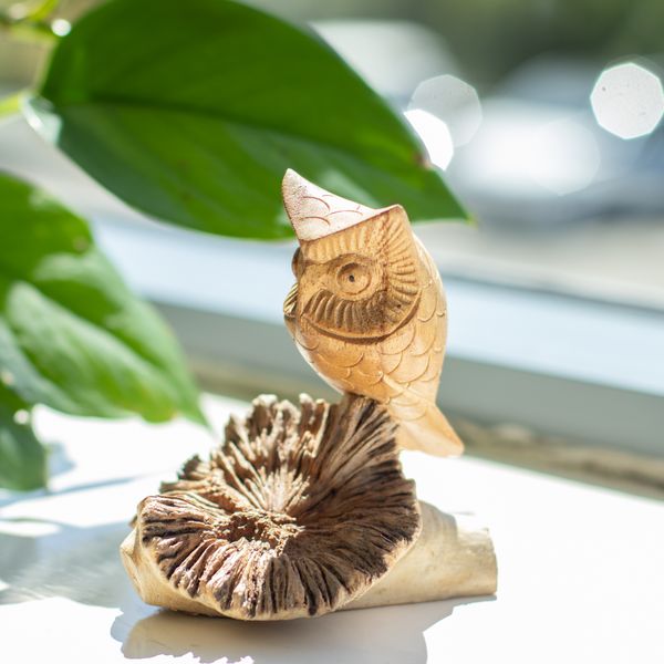 Figura de Madera Tallada a Mano  - Buho