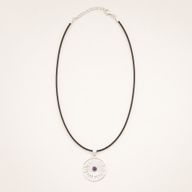 Colgante Esotérico de la India - Plateado con baño de plata (cordón de 45 cm) - Amatista para la adoración del Sol