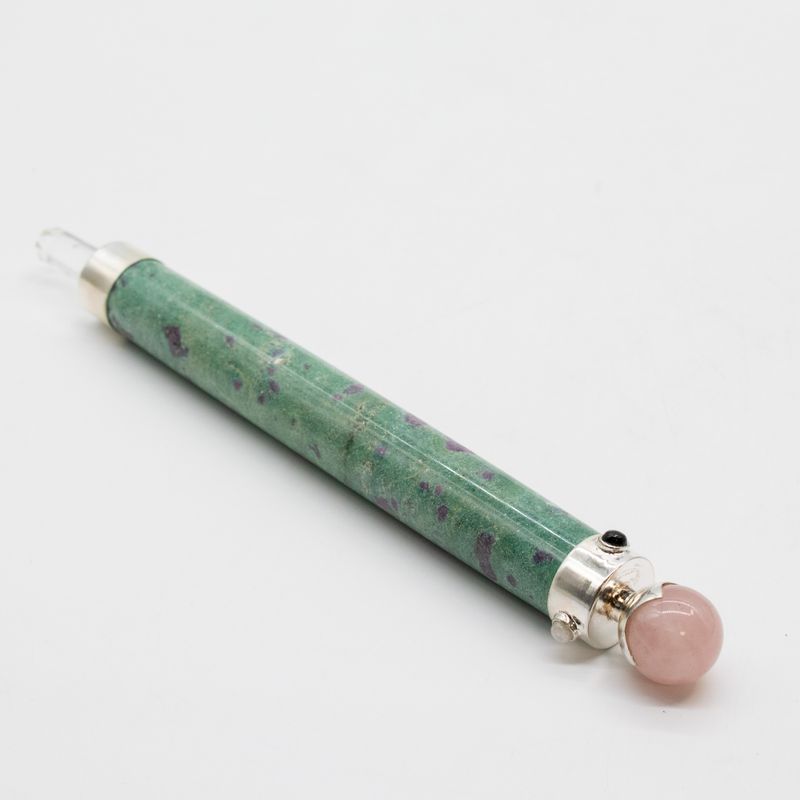 Varita de Energía Corazón Verde - cuarzo rosa, rubí y fucsia en la punta - 23 cm