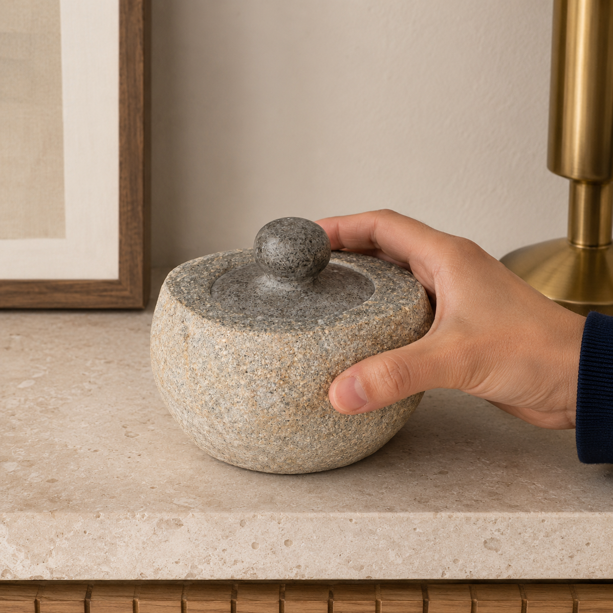Maceta de enraizamiento con piedra de río natural