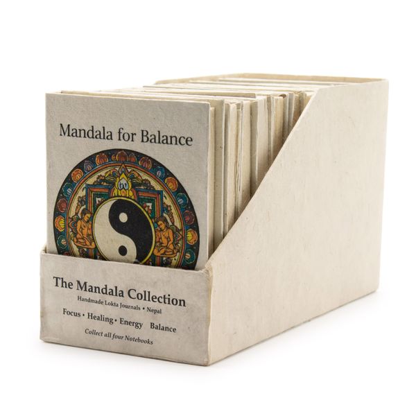 Cuadernos mixtos de mandalas tibetanos - (12x8cm) - 40 páginas (6x2 diseños variados) - En estuche de exhibición