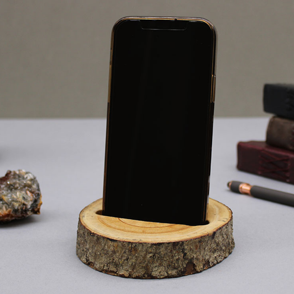 Soporte para móvil de madera natural