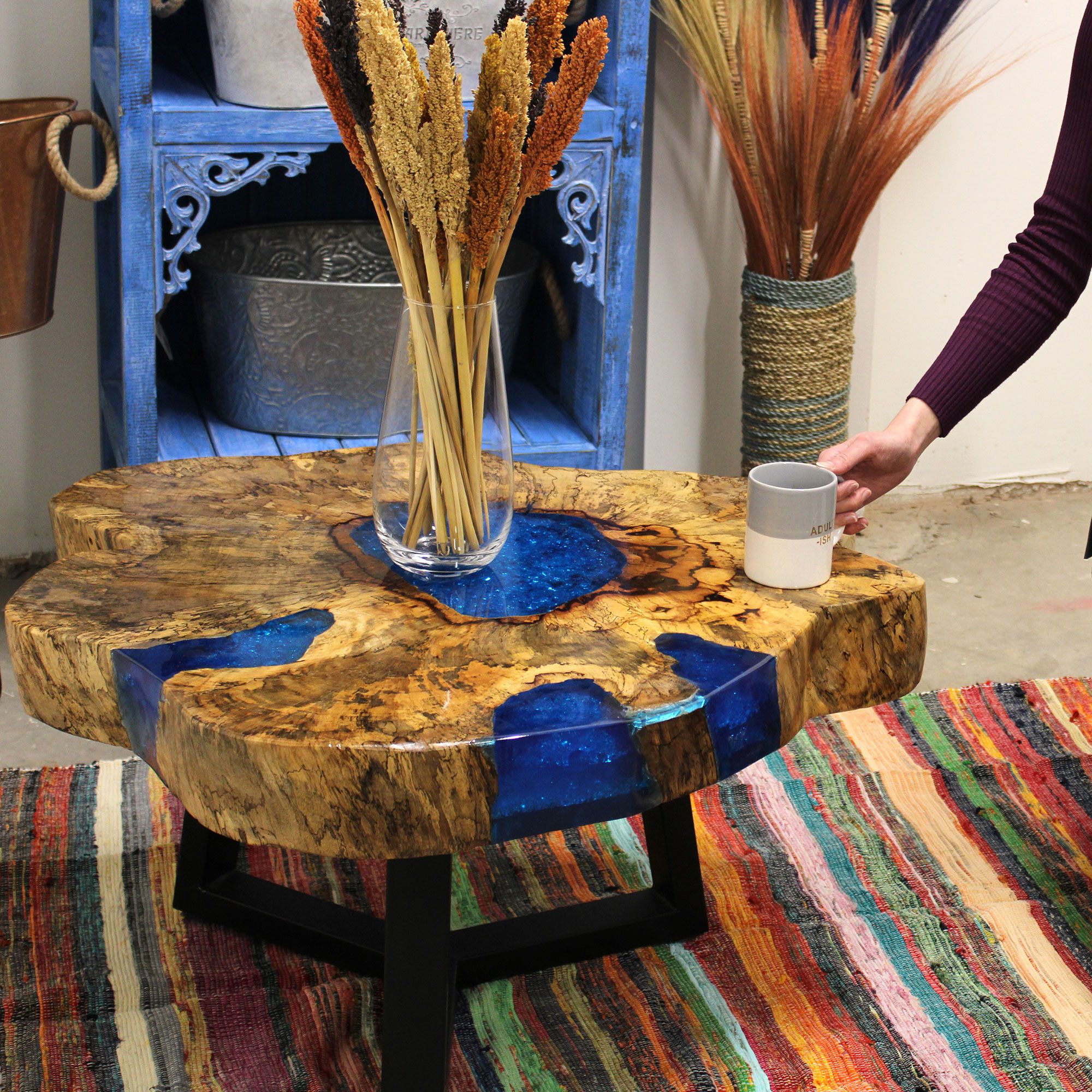 Mesa de centro de Madera de Tamarindo y Resina