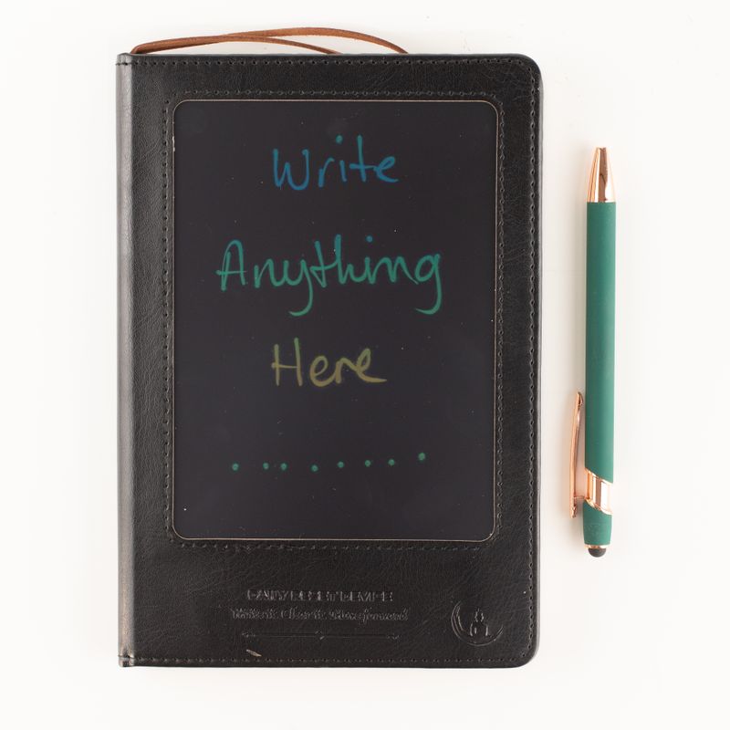 Cuaderno de Intención - Limpieza de Pantalla LCD - Efecto Cuero Negro - Hoja de Latón - 80 Hojas