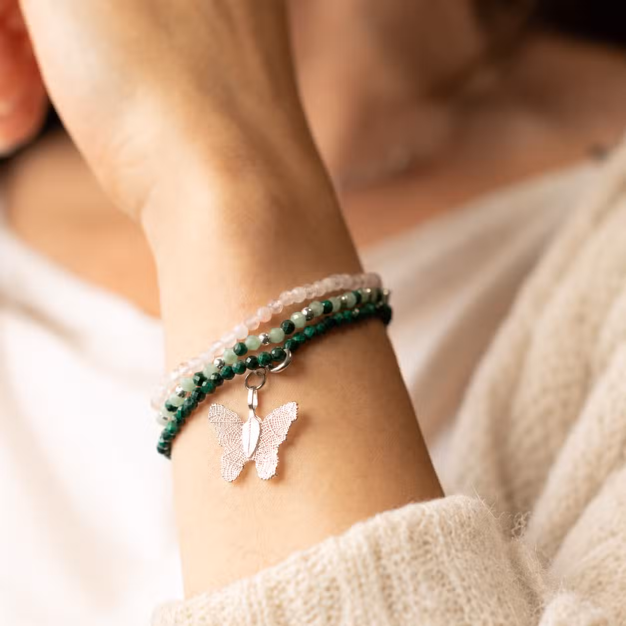Pulseras con piedras preciosas de Nymph