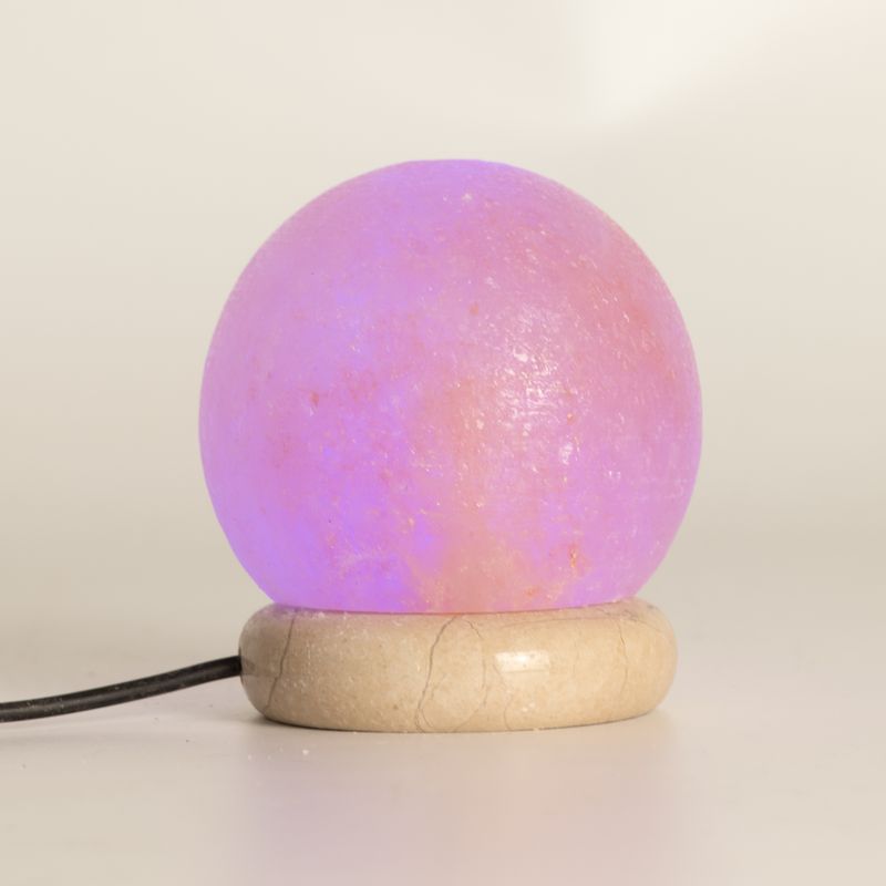 Lámpara de sal USB en forma de bola de calidad - 8 cm (multicolor)