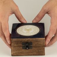 Caja esmaltada pequeña - Escorpio