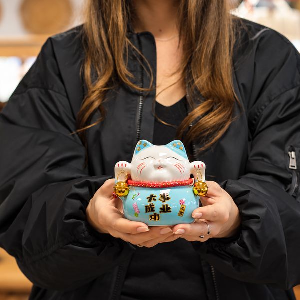 Hucha de Cerámica con forma de Gato - Azul sobre cojín