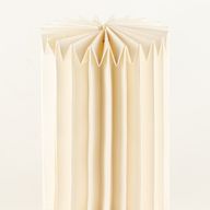 Aplique de pared de papel plisado estilo escandinavo