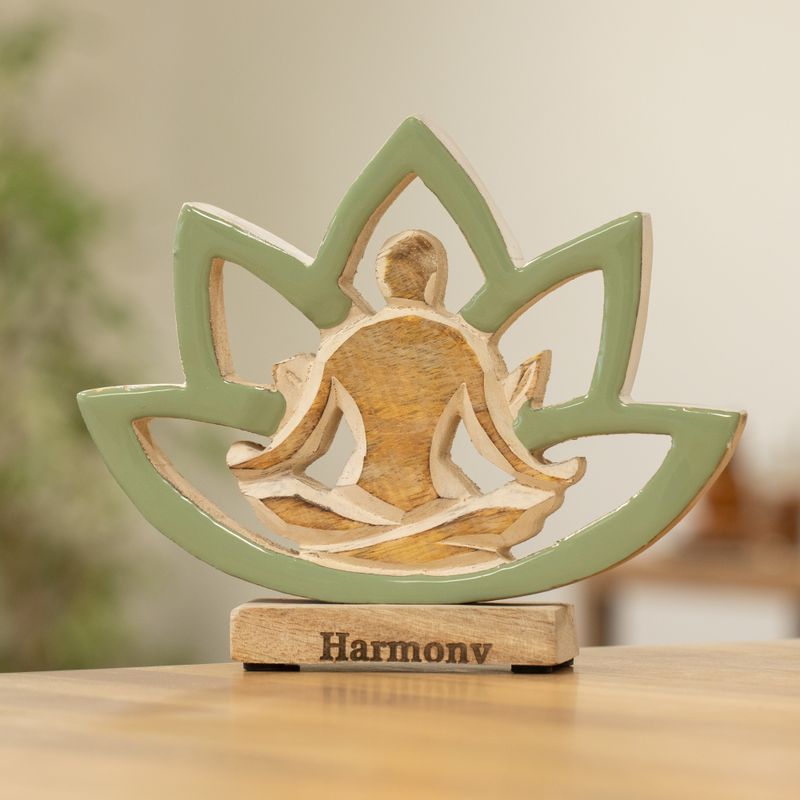 Figura de yoga de madera - Flor de loto - Salvia - Armonía